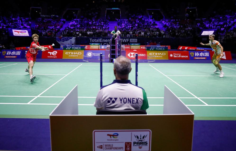 公众人物的 公众人物的