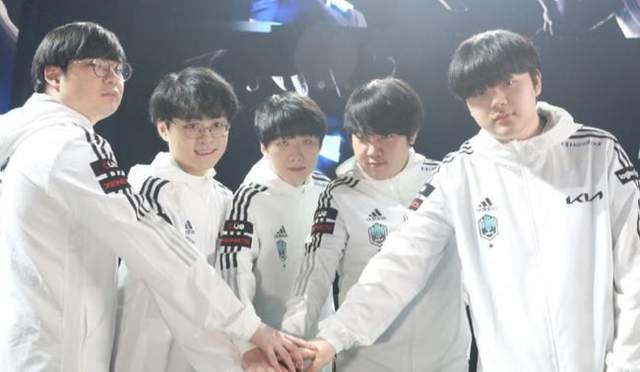 沟通能力以 沟通能力以