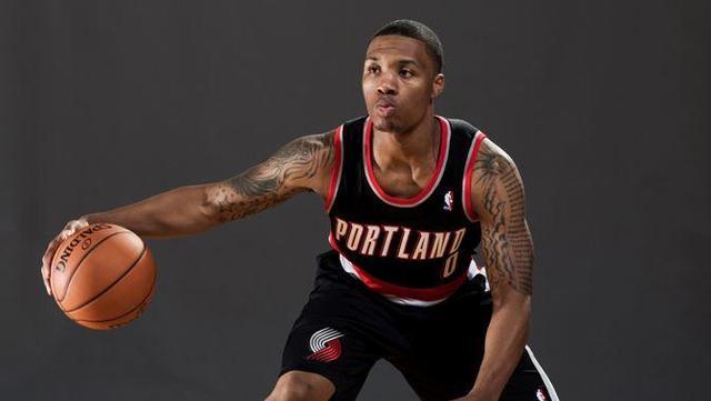 球迷的声援 球迷的声援