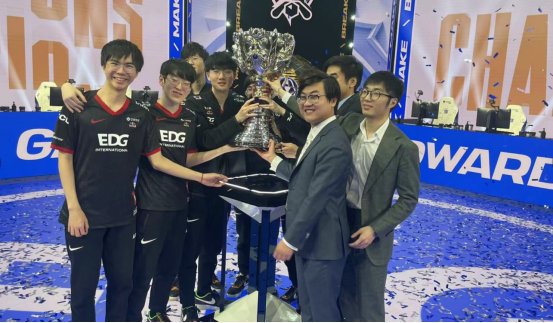 这位出生于 这位出生于