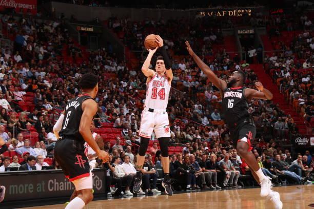 迫使对手进 迫使对手进