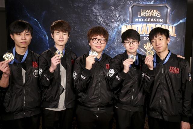 群访是窗口 群访是窗口